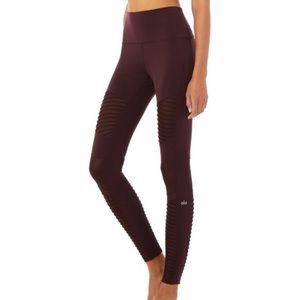 Alo Yoga Oxblood Moto High Waist Legging